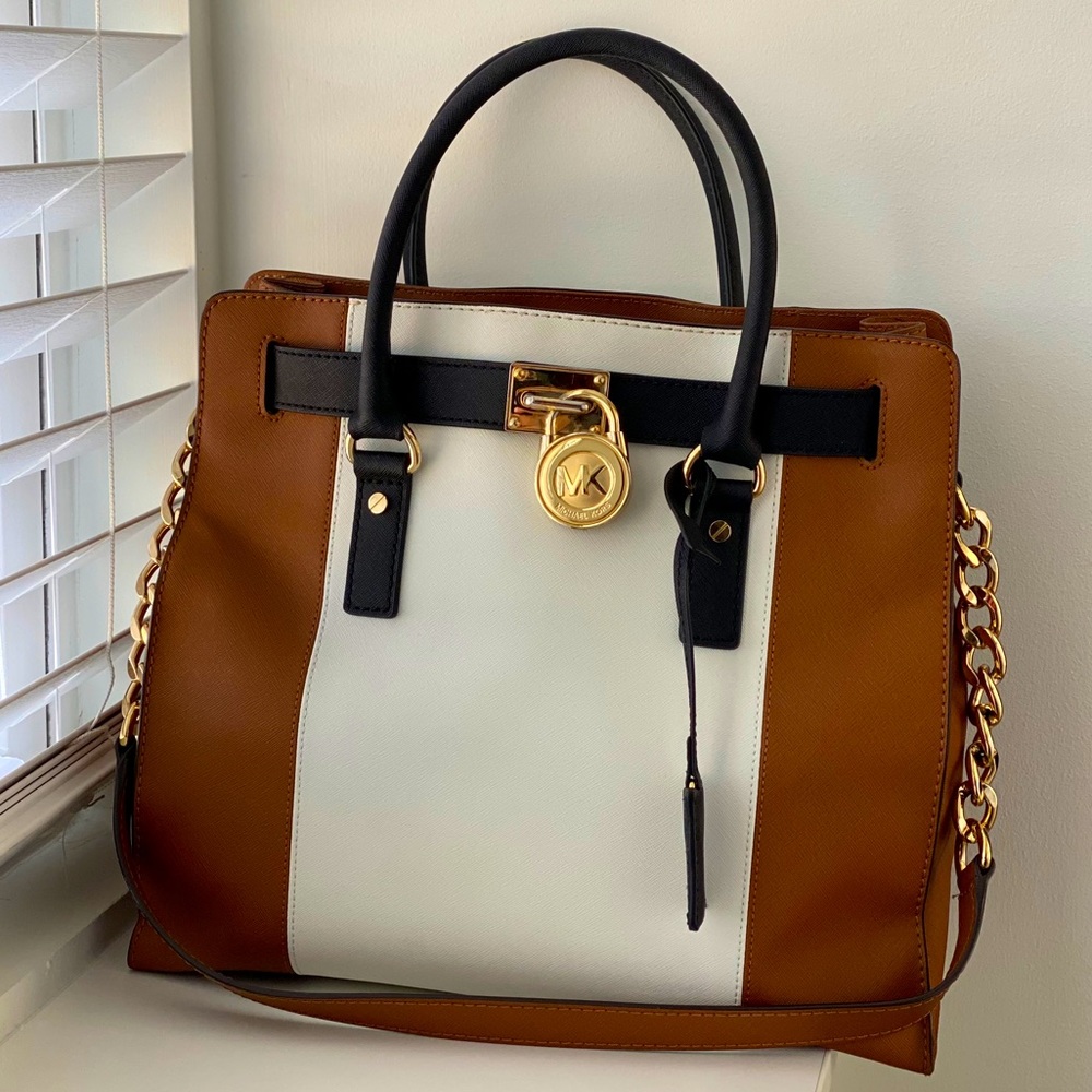 Michael Kors Satchel with removable shoulder strap